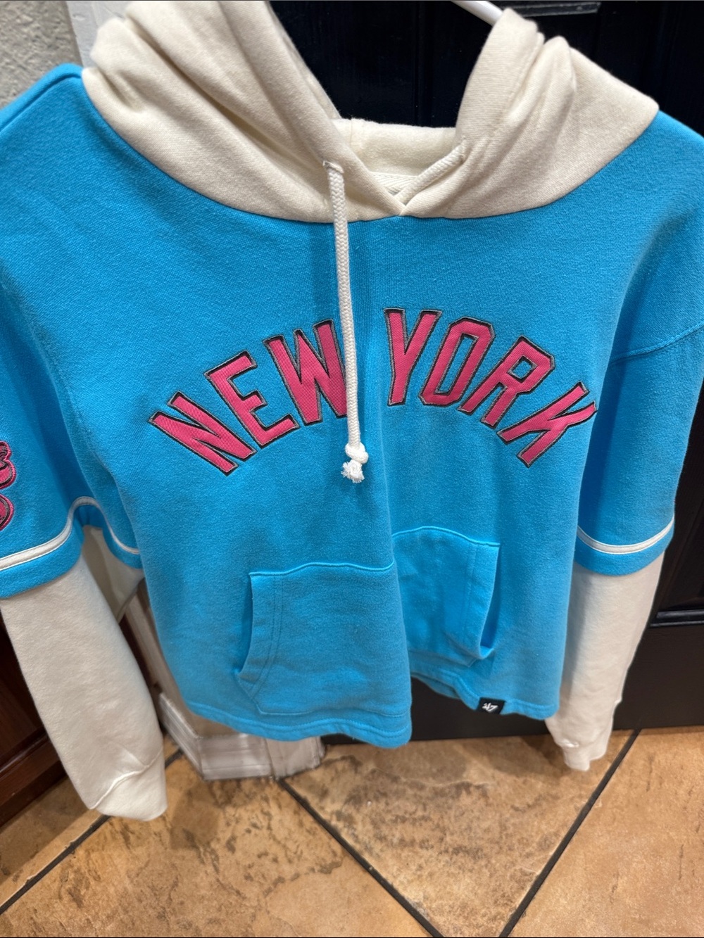 Women's Blue & Cream 'New York' Crewneck Hoodie Sweater